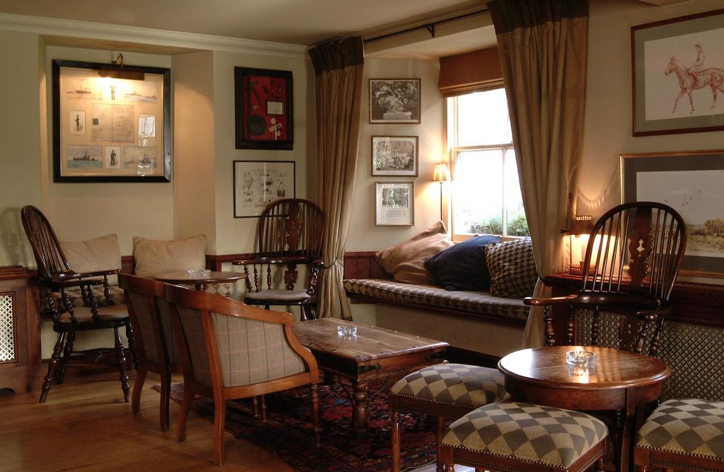 The Royal Hotel Comrie Dış mekan fotoğraf